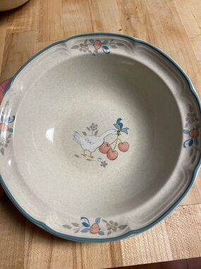 Set of 9 Stoneware cereal Bowls with Blue Trim and goose Motif Marmalade